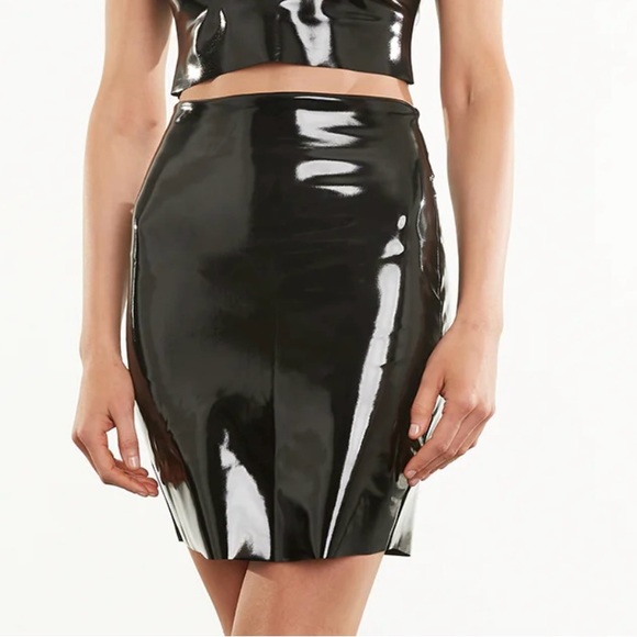 Commando Black Patent Leather Skirt **new with tags** - Picture 4 of 7